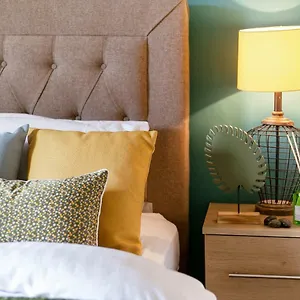  Holiday home Stylish - Parking - Garden - Sleeps 6